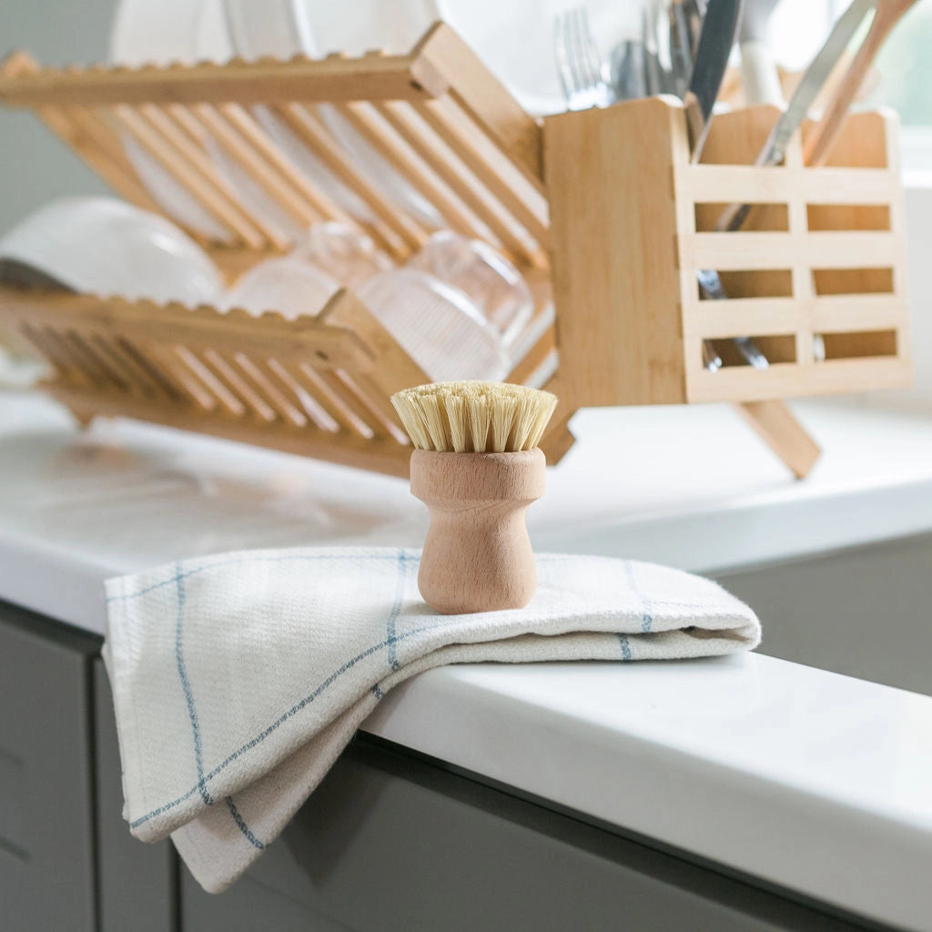 Pot Brush by Wild & Stone